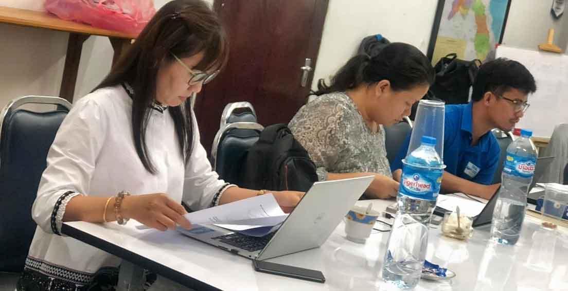 RAI2E partners participating in the training on ‘Fundamental data management, analysis and data visualization’ at Lao Positive Health Association (Lao PHA) office in Vientiane, Lao PDR. Photo: Thipphaphorn Douangchak/UNOPS