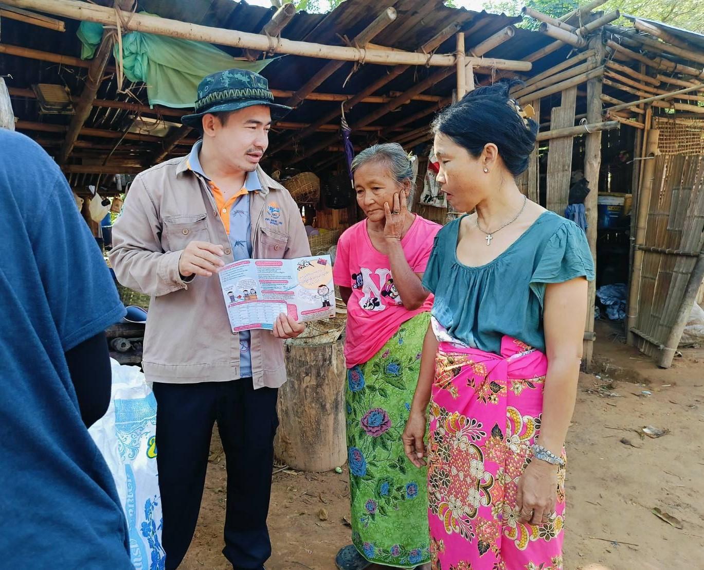 RFT staff engaging with community members through health education session on malaria prevention and early treatment. Photo: RTF